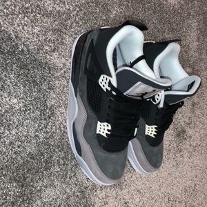 Air Jordan retro 4 fear pack